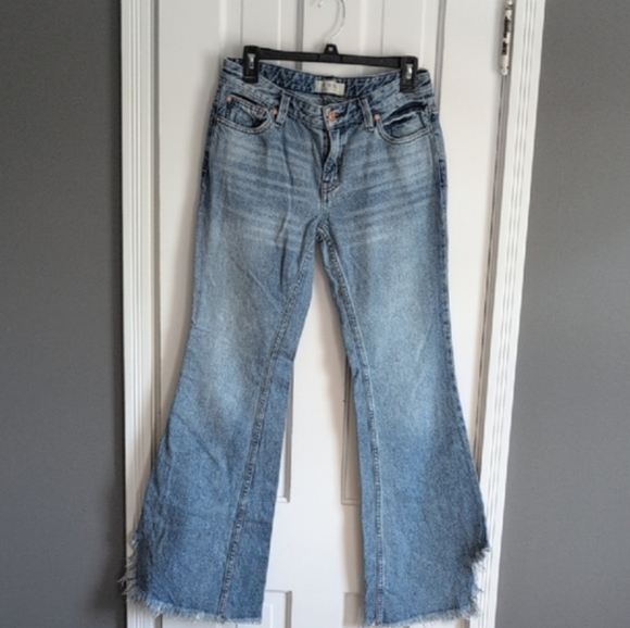 Free People(We The Free)Flared Jeans 26 - Picture 9 of 9